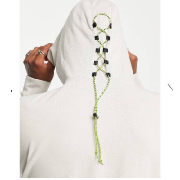 NWT Reebok MYT Hoodie Pullover Men's Size Medium Adjustable Hood & Side Pockets - Picture 4 of 7